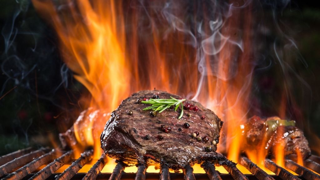 How-To-Reduce-Smoke-When-Searing-Steak-