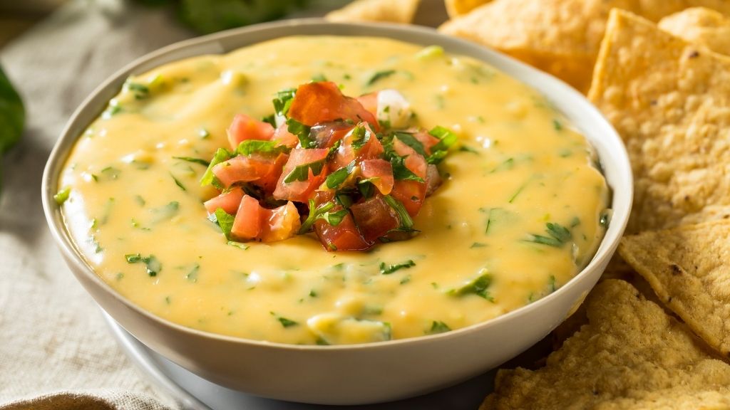 How-to-Thin-Out-Queso