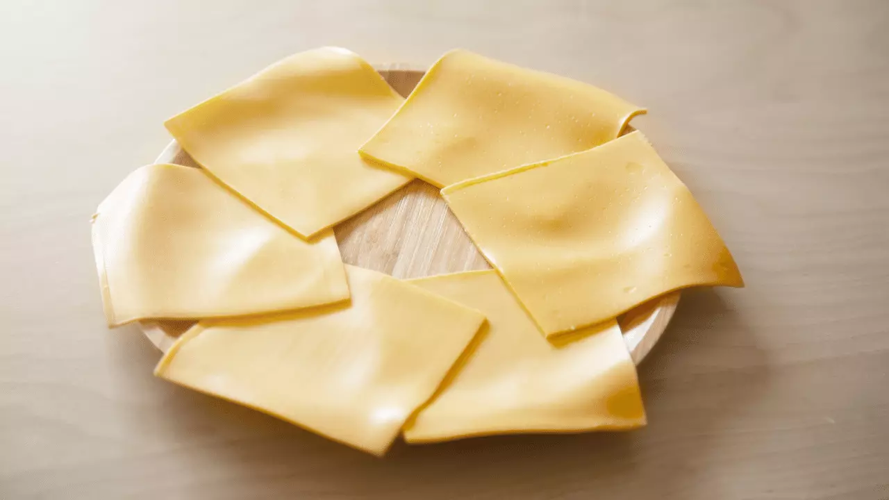 can-you-freeze-american-cheese
