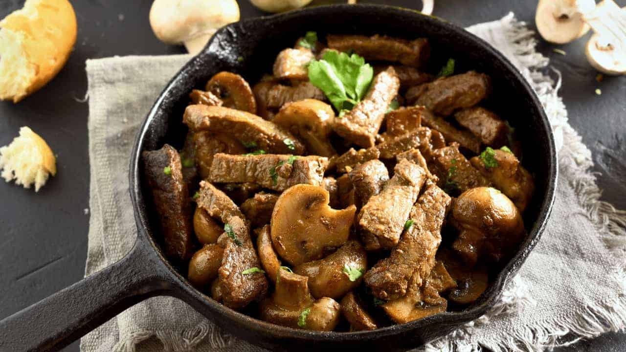 can-you-freeze-beef-stroganoff-1